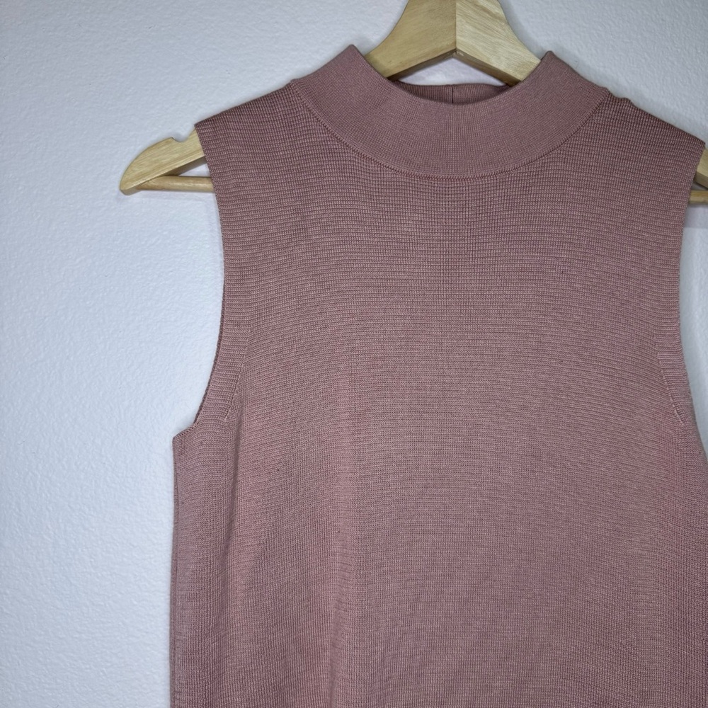 Banana Republic Sleeveless Pink Sweater Top